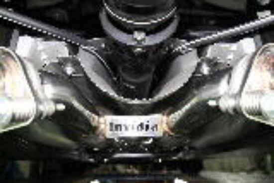 Picture of Q300 Stainless Steel Axle-Back Exhaust System with Split Rear Exit